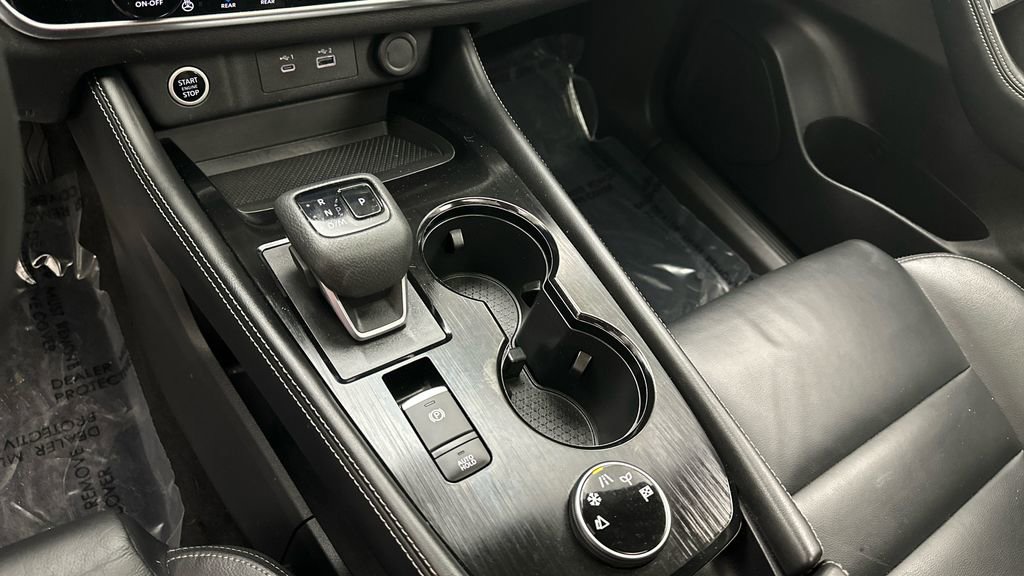 Certified 2023 Nissan Rogue SL w/ SL Premium Package image 16