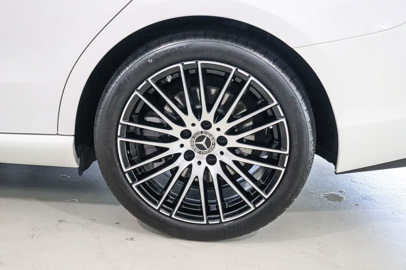 Certified 2023 Mercedes-Benz C 300 Sedan image 10