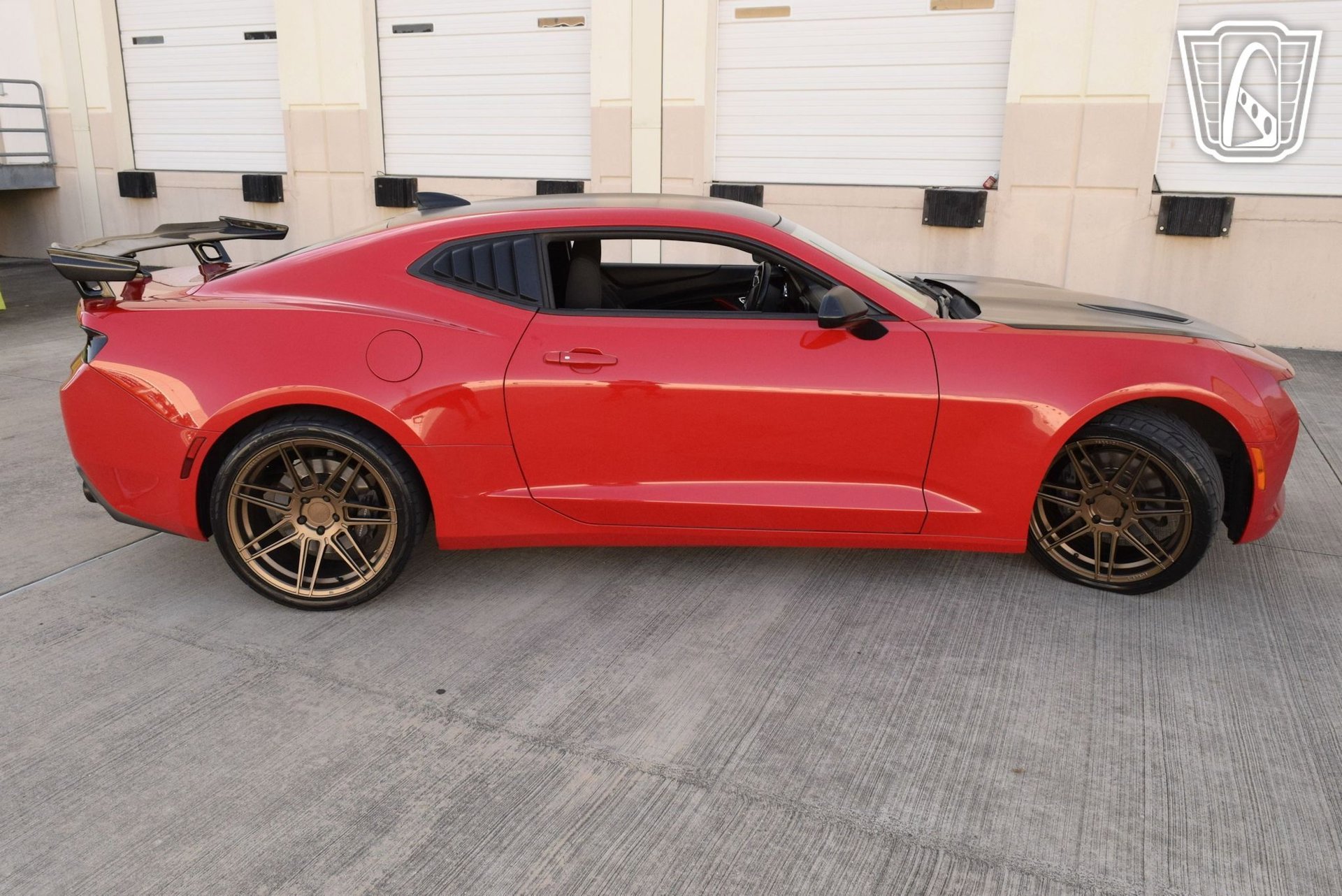 Used 2016 Chevrolet Camaro SS RWD image 16