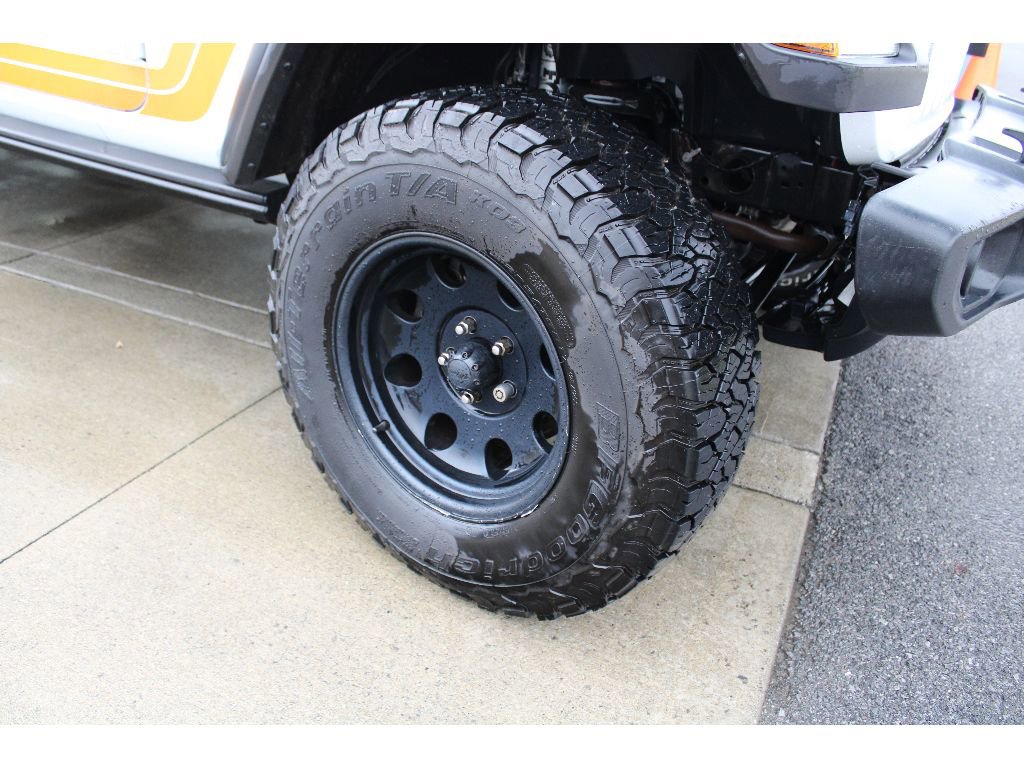 Used 2020 Jeep Gladiator Sport w/ Quick Order Package 24S image 11