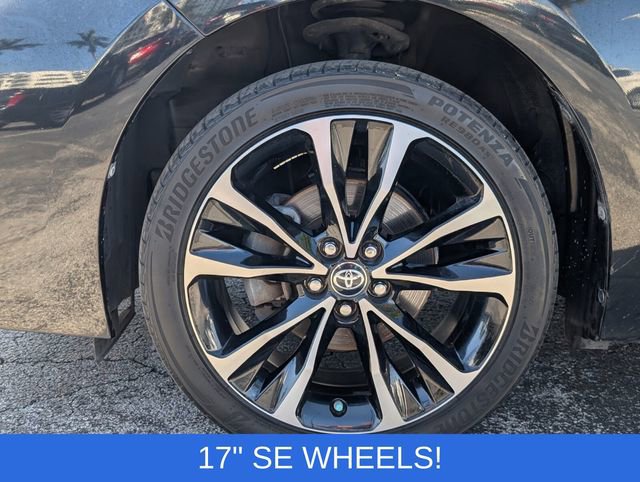 Used 2018 Toyota Corolla SE FWD image 4
