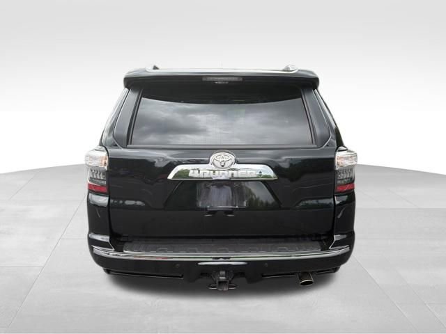 Used 2020 Toyota 4Runner Limited AWD/4WD image 6