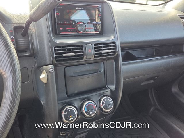 Used 2003 Honda CR-V LX image 21