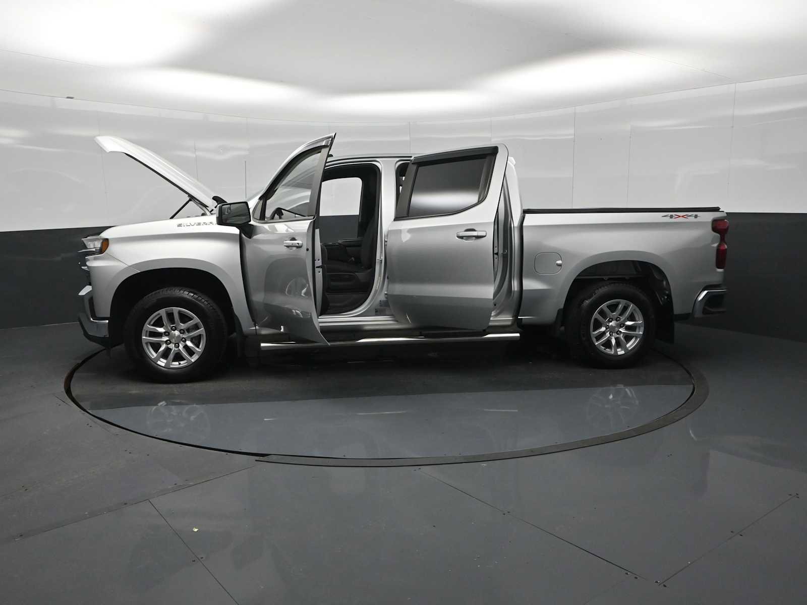 Used 2020 Chevrolet Silverado 1500 LT w/ All-Star Edition AWD/4WD image 29