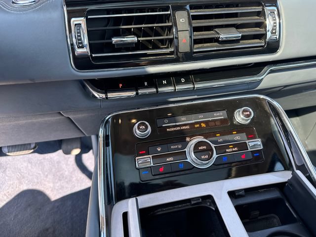 Used 2022 Lincoln Navigator Black Label AWD/4WD image 29
