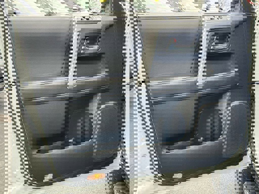 Certified 2024 Toyota 4Runner SR5 Premium image 24