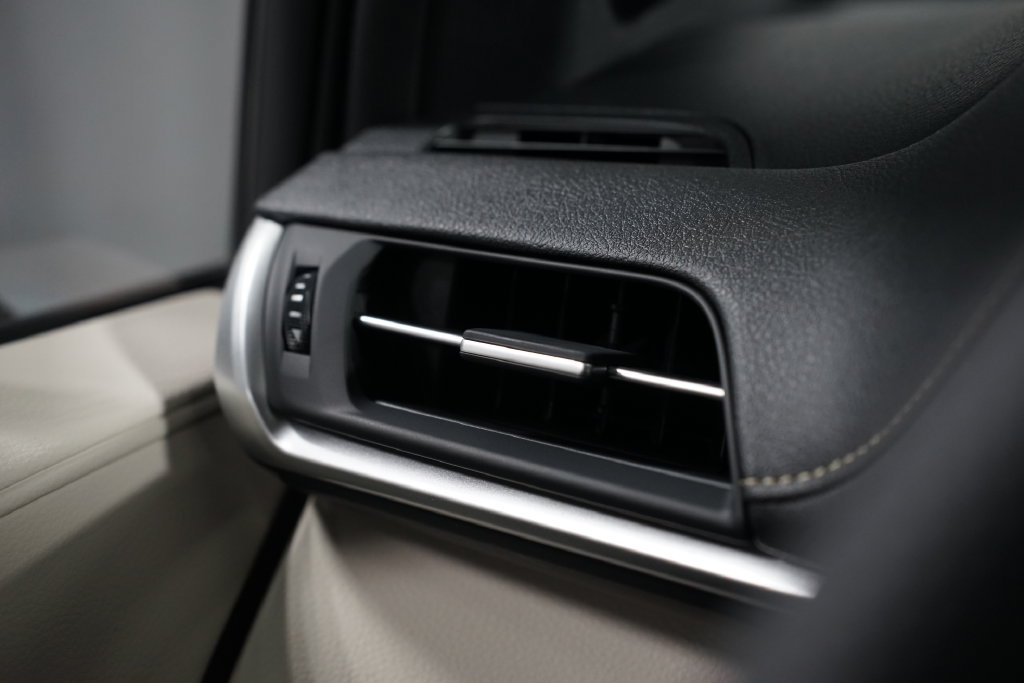 New 2026 Toyota Sienna Platinum AWD/4WD image 26