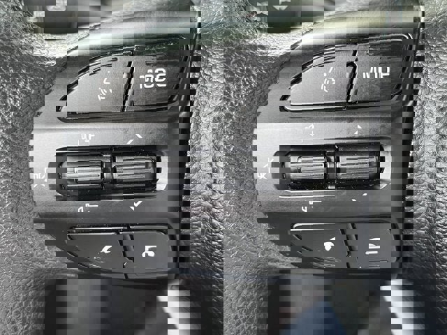 Used 2023 Kia Rio S image 17