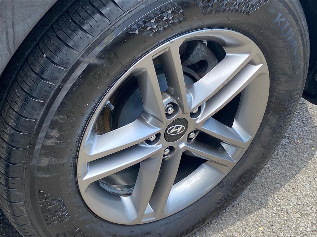 Used 2018 Hyundai Santa Fe Sport w/ 2.4L Value Package 02 AWD/4WD image 20