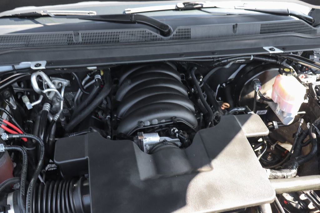 Used 2019 GMC Yukon XL Denali w/ Open Road Package AWD/4WD image 13