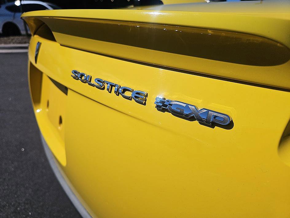 Used 2008 Pontiac Solstice GXP w/ Premium Package image 15