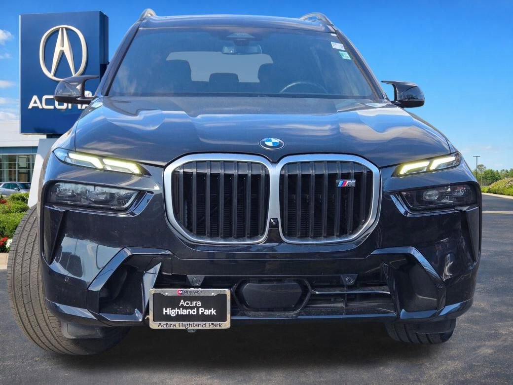 Used 2024 BMW X7 M60i w/ Executive Package image 4