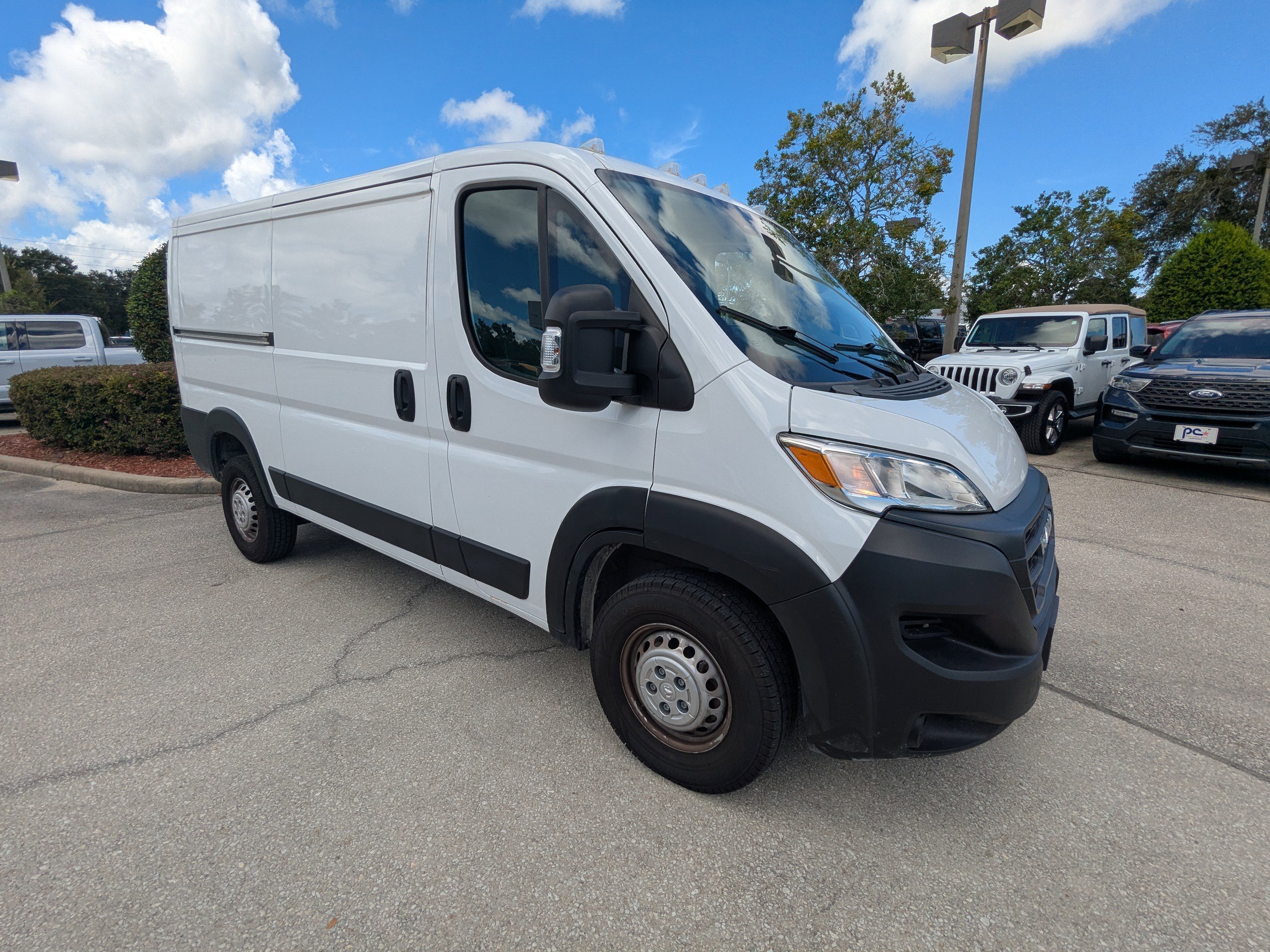 Used 2024 RAM ProMaster 1500 image 2