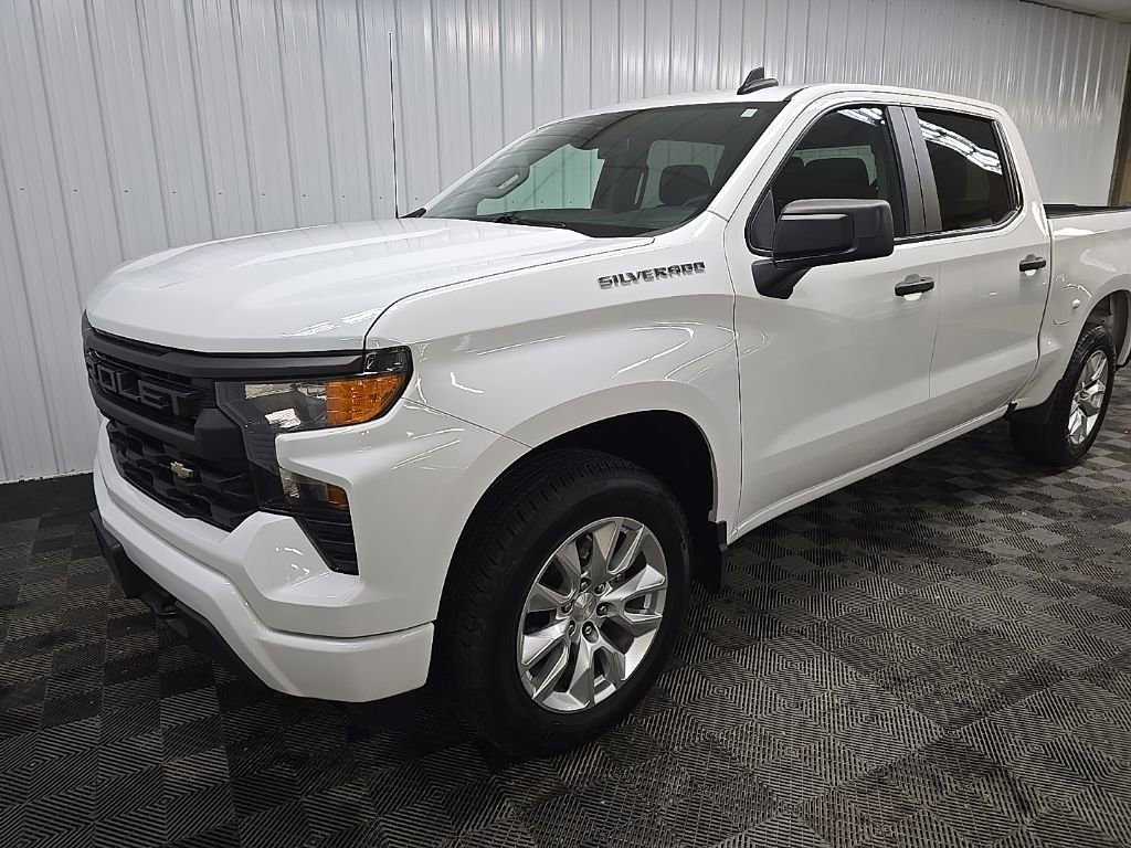 Used 2024 Chevrolet Silverado 1500 Custom image 8
