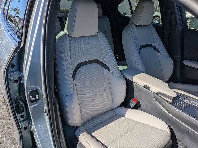 Used 2024 Lexus UX 250h FWD w/ Premium Package image 34