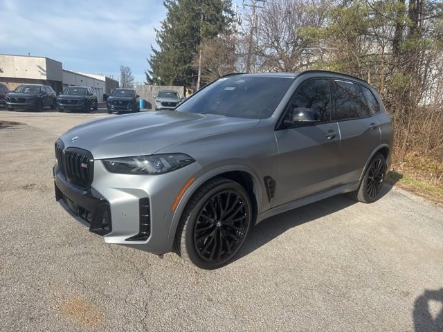Used 2025 BMW X5 M60i w/ Executive Package image 6