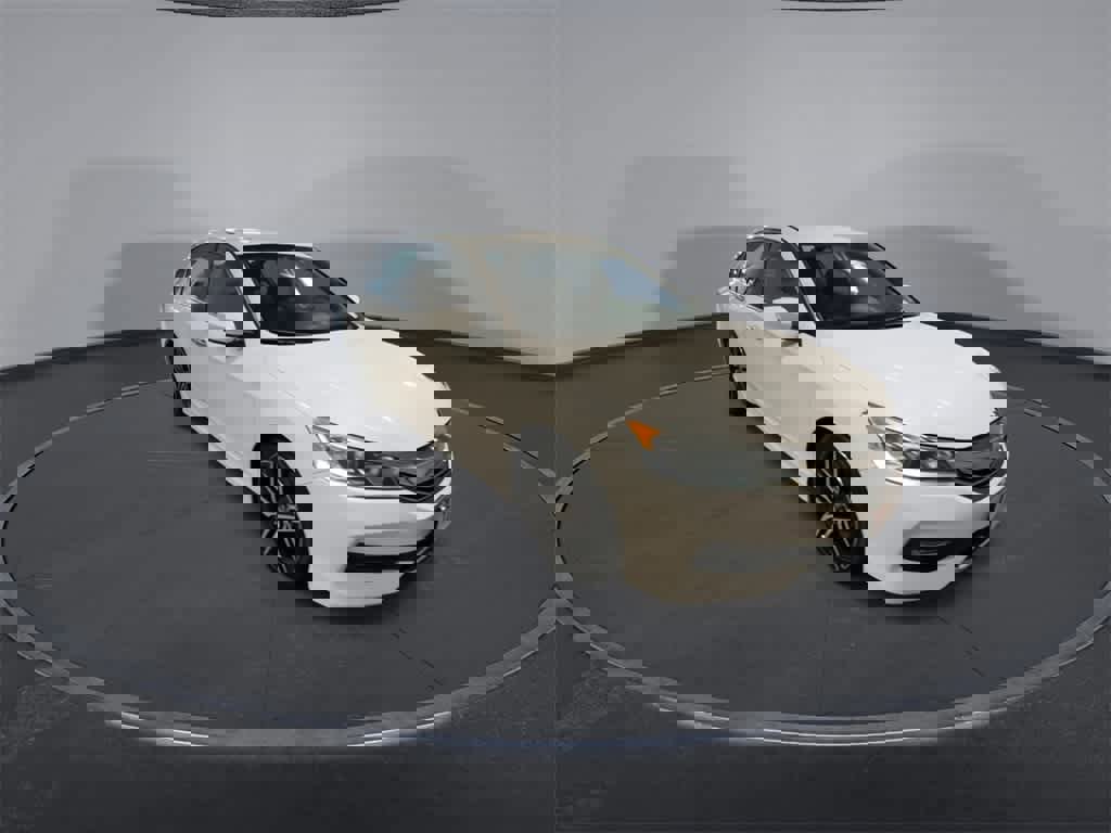 Used 2017 Honda Accord Sport Special Edition image 2