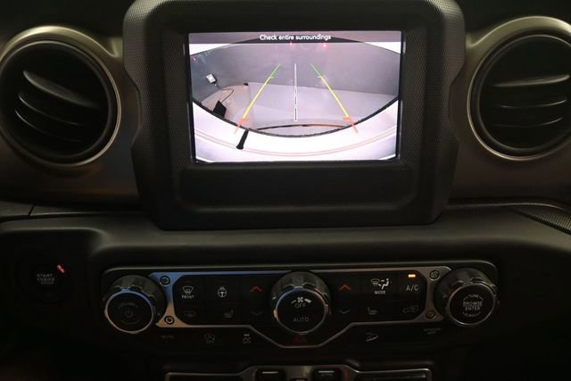 Used 2018 Jeep Wrangler Unlimited Sport S AWD/4WD image 12