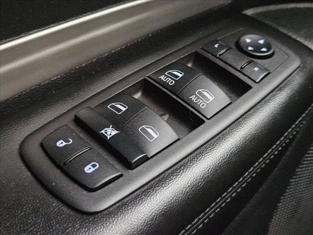 Used 2020 Dodge Durango SXT RWD image 14