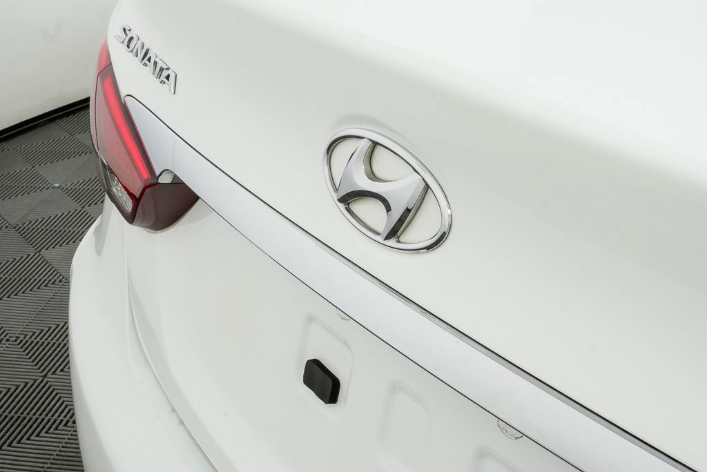 Used 2014 Hyundai Sonata Limited w/ Technology Package 06 image 35