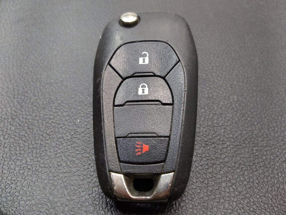 Used 2020 Chevrolet Trax LS w/ Tint and Cruise Package image 32