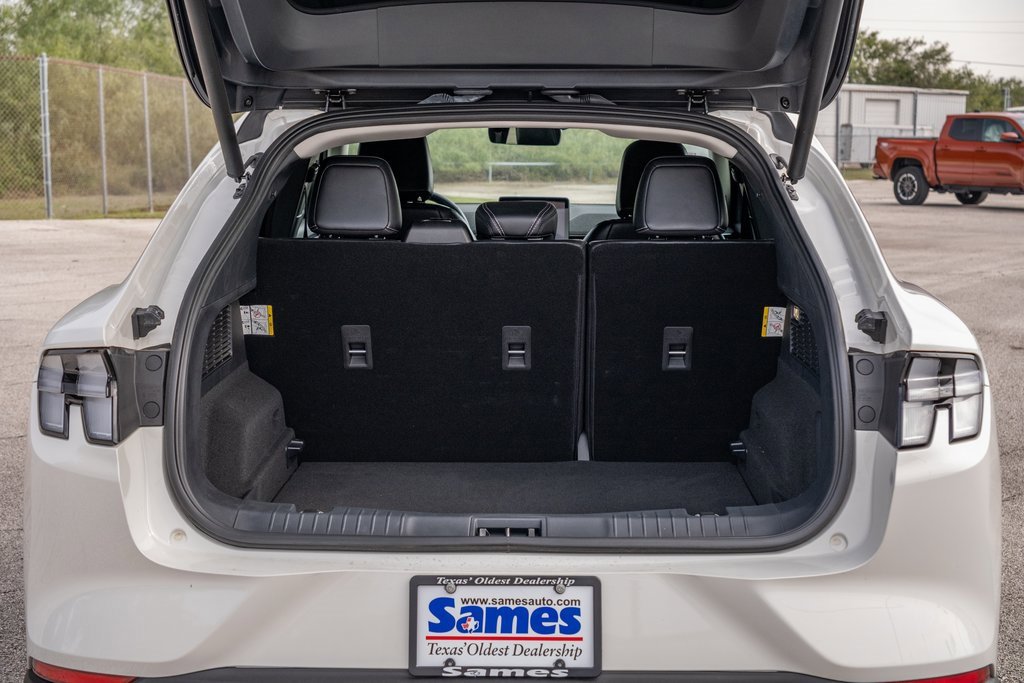 Used 2025 Ford Mustang Mach-E Premium image 25