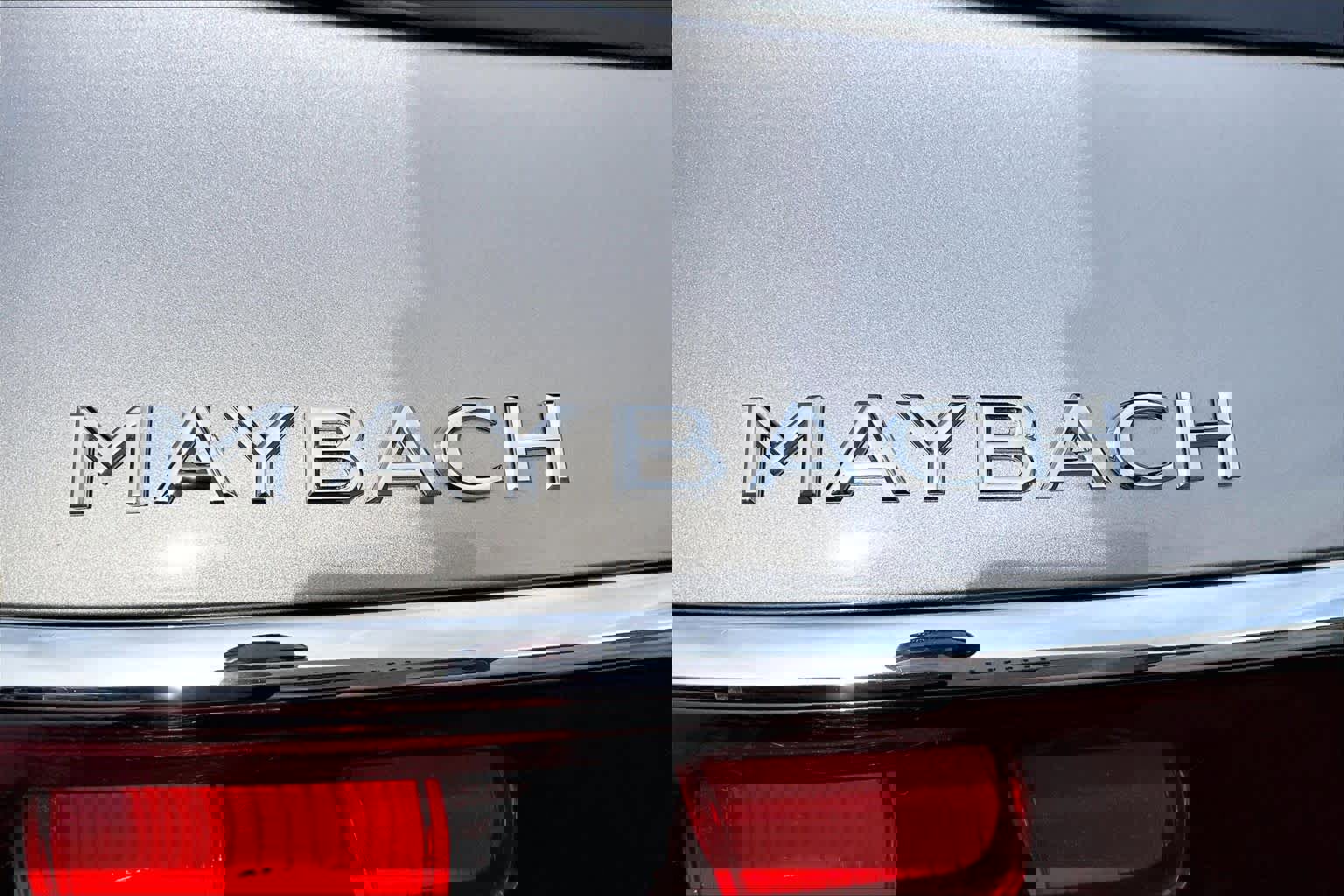 Used 2024 Mercedes-Benz Maybach GLS 600 4MATIC image 31