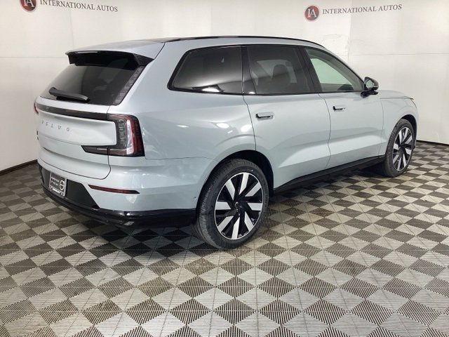 New 2025 Volvo EX90 Ultra image 4