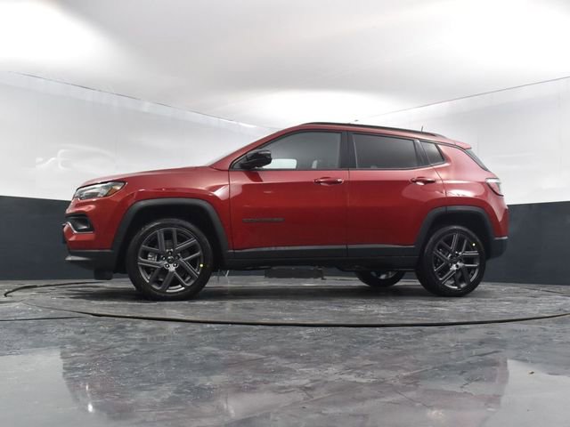 New 2026 Jeep Compass Latitude image 47