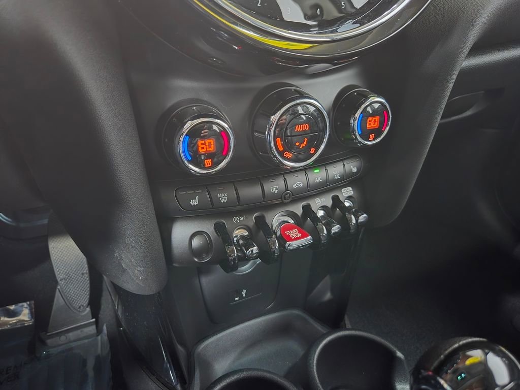 Used 2023 MINI Cooper S image 26