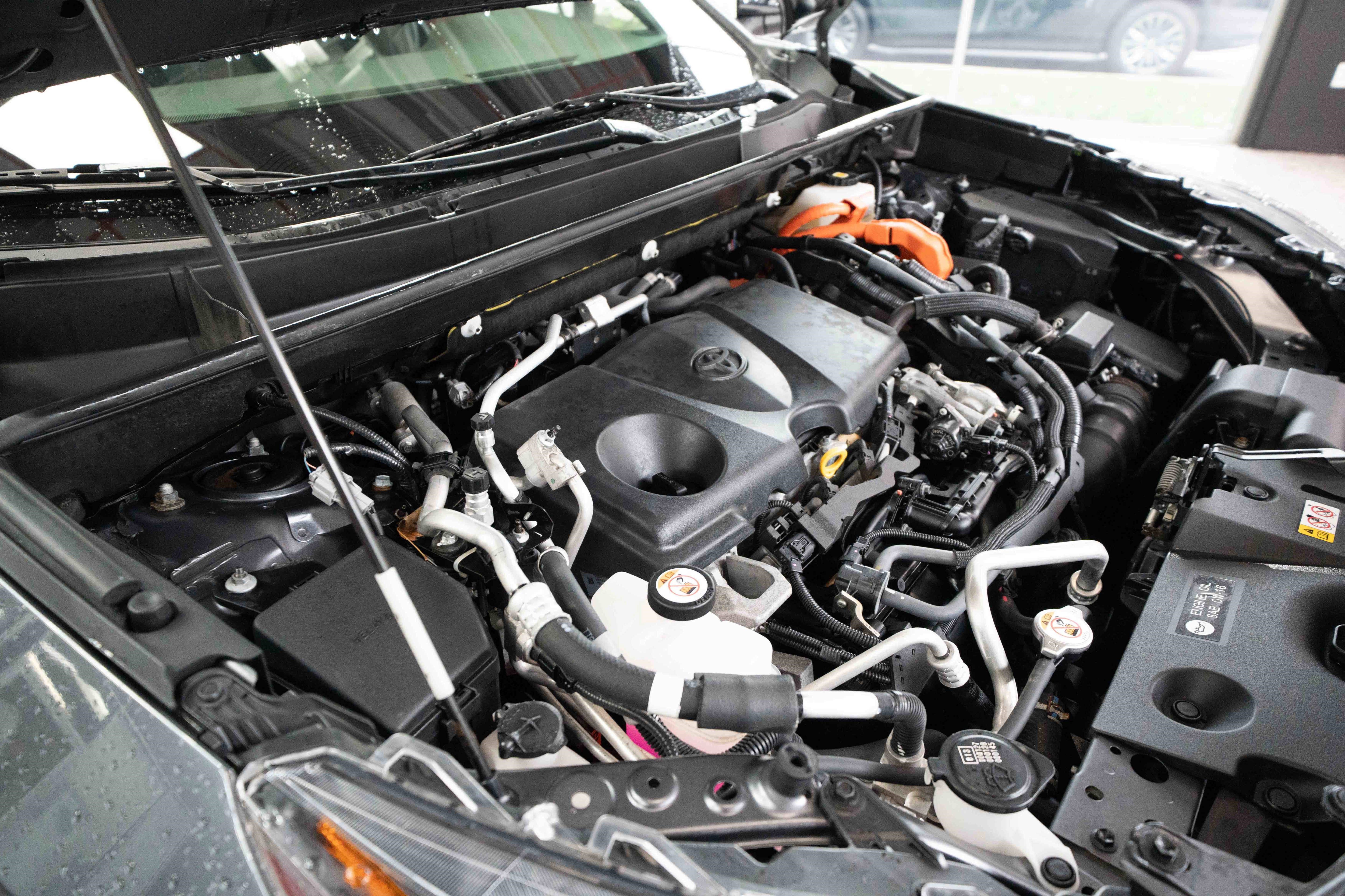 Used 2021 Toyota RAV4 XSE w/ Weather Package image 33