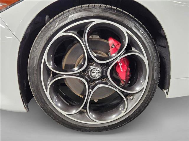 Used 2022 Alfa Romeo Giulia Ti image 23