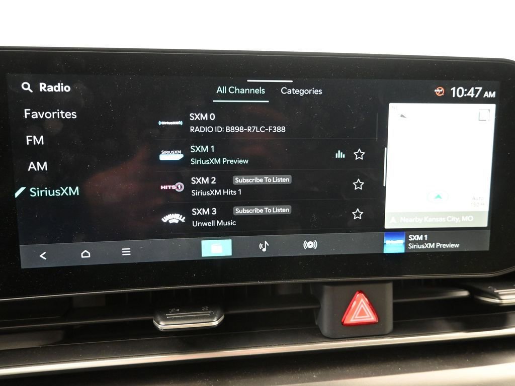 New 2025 Kia Carnival SX w/ SX Dark Edition Package image 19