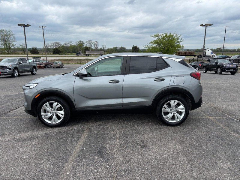 Used 2024 Buick Encore GX Preferred image 2