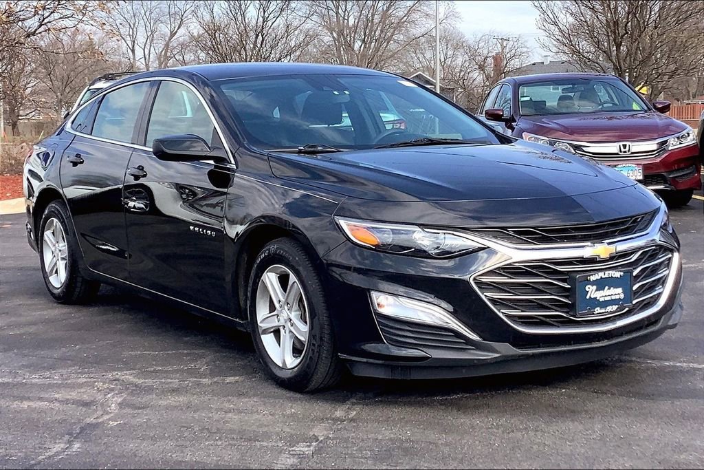Used 2022 Chevrolet Malibu LS image 38