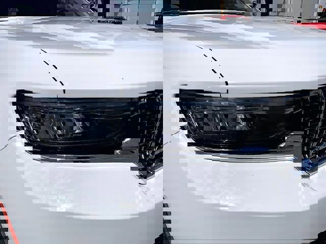 Used 2022 Jeep Grand Cherokee Laredo w/ Luxury Tech Group I AWD/4WD image 31