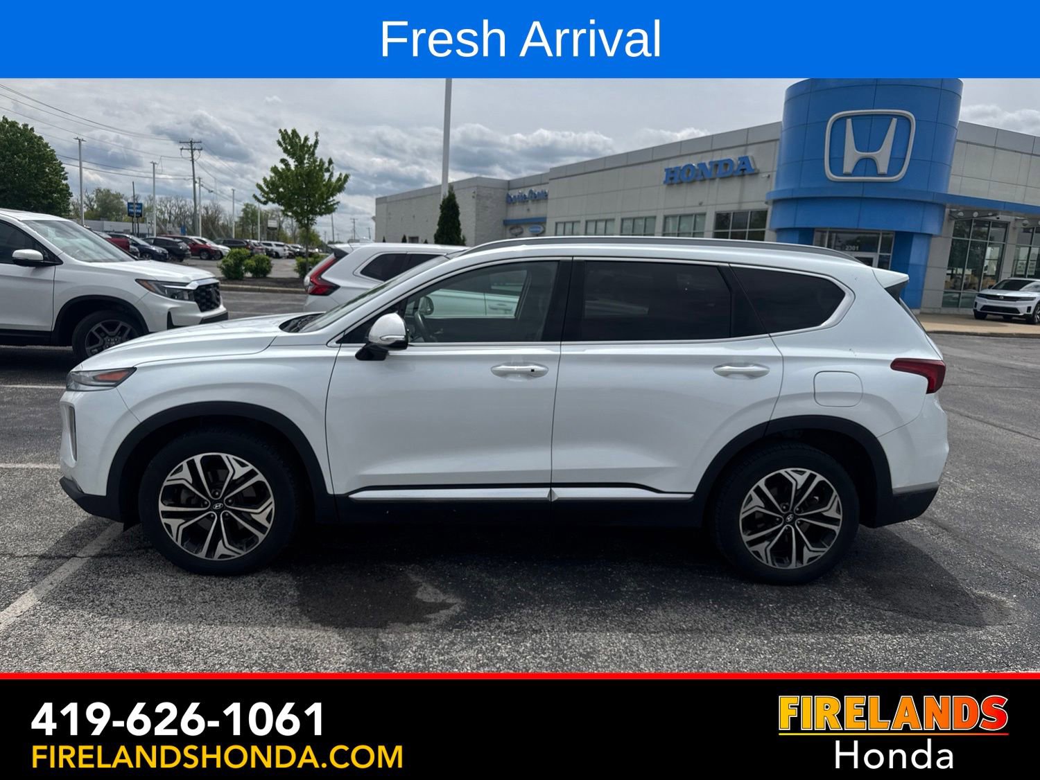 Used 2019 Hyundai Santa Fe Limited FWD image 1