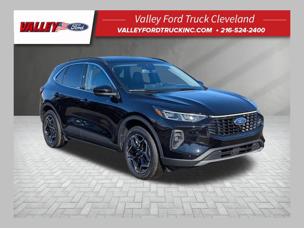New 2026 Ford Escape Platinum w/ Premium Technology Package AWD/4WD image 1