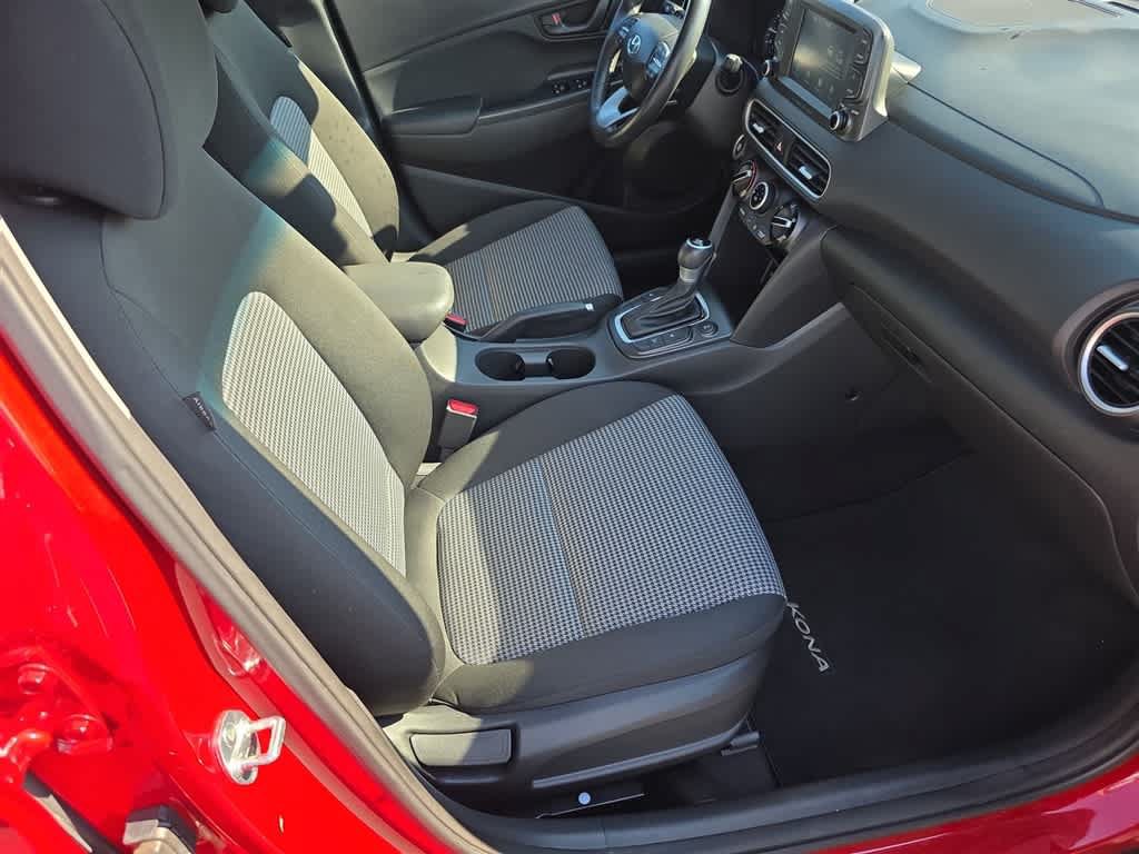 Used 2020 Hyundai Kona SEL Plus AWD/4WD image 10