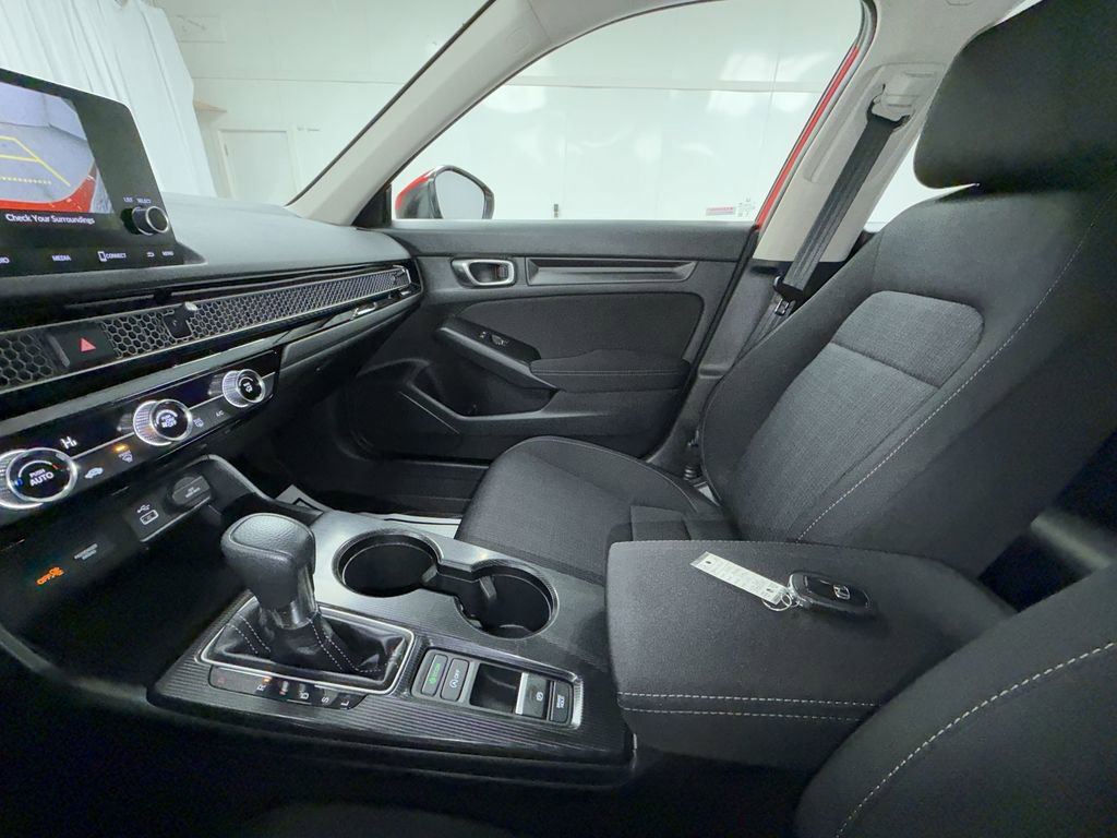 Used 2023 Honda Civic LX image 24
