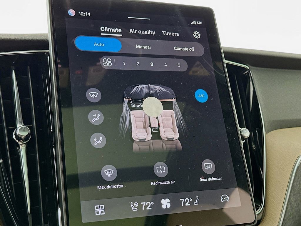 Used 2026 Volvo XC60 B5 Plus w/ Protection Package Premier image 14