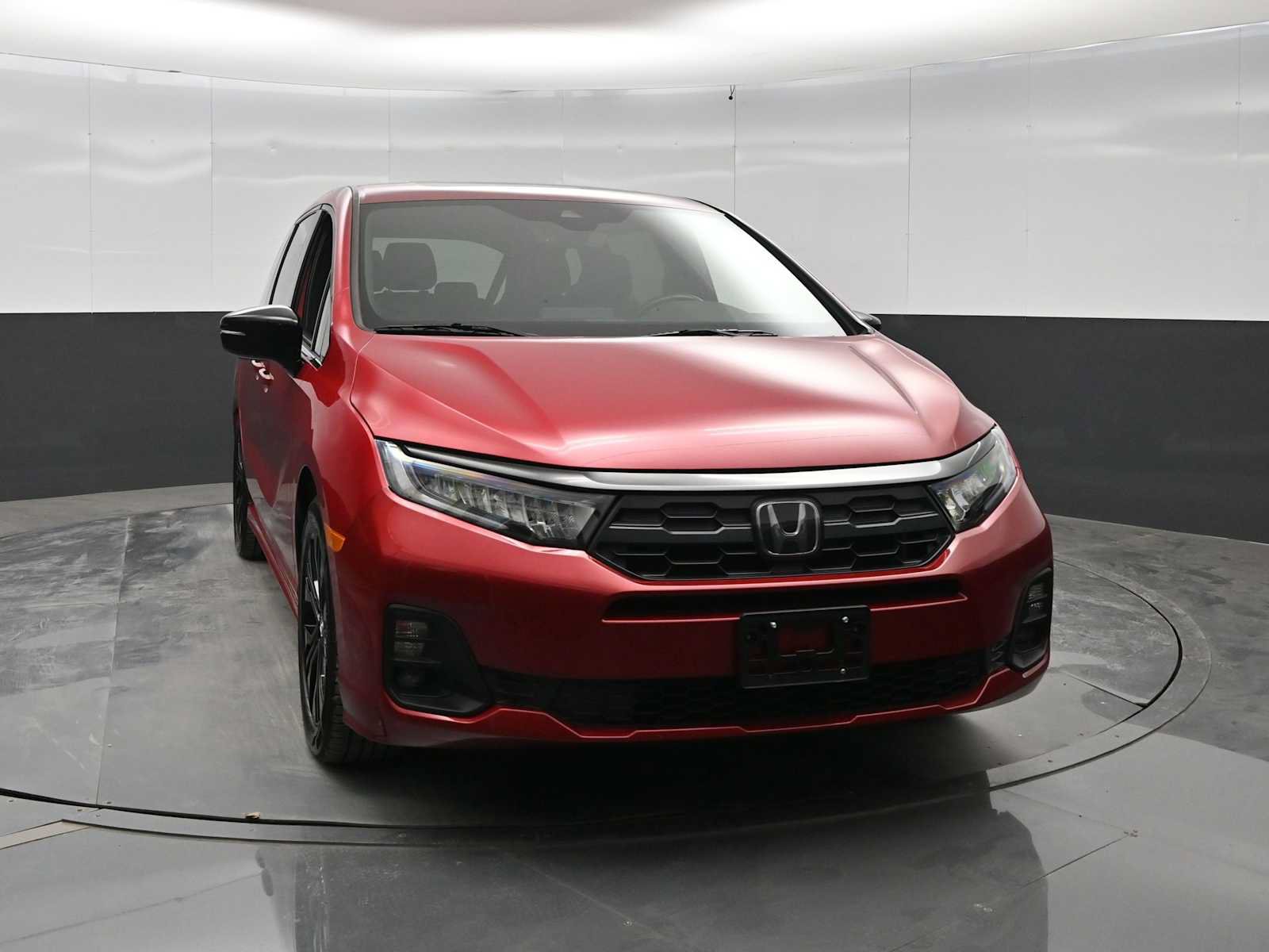 Used 2025 Honda Odyssey Sport-L video 2