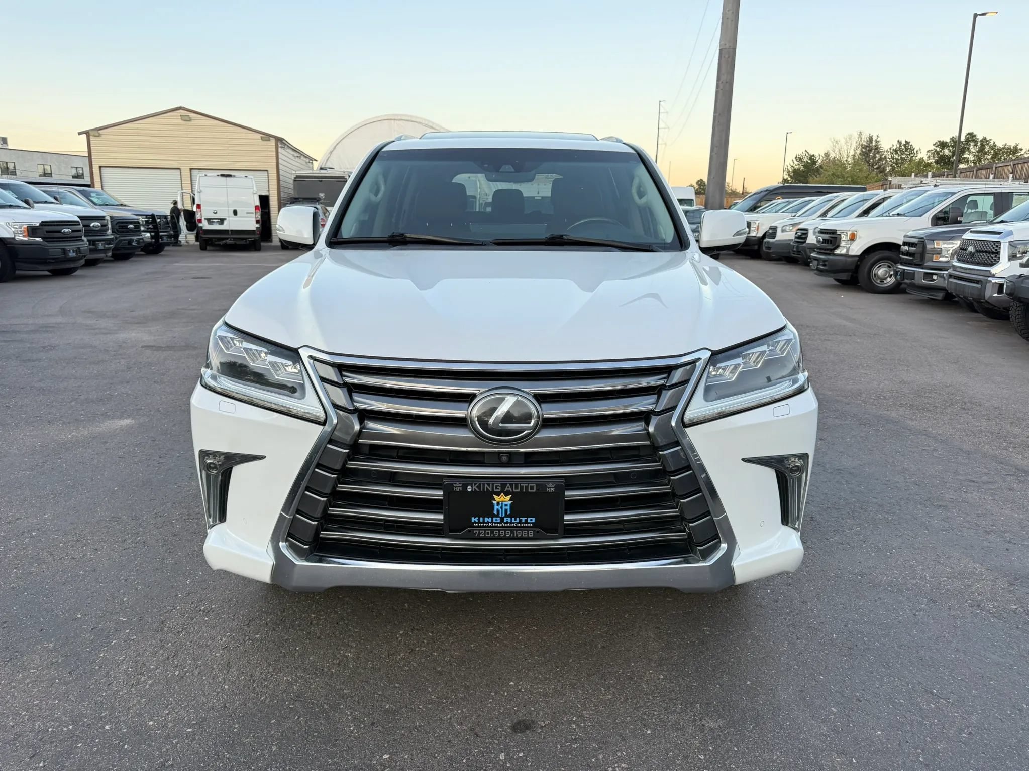 Used 2017 Lexus LX 570 4WD image 13
