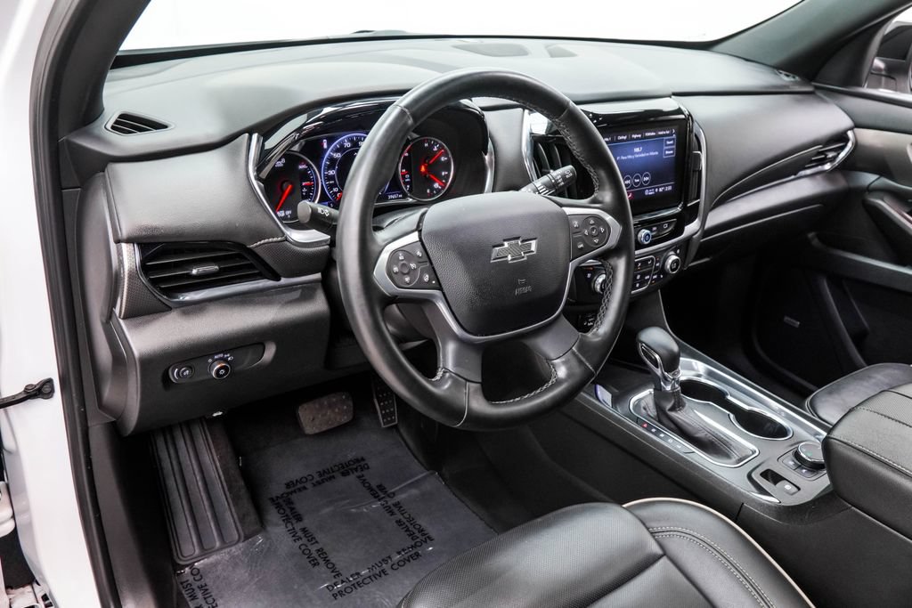 Used 2023 Chevrolet Traverse Premier w/ Redline Edition FWD image 22
