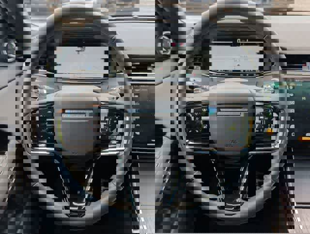 Used 2025 Land Rover Range Rover Evoque Dynamic SE image 21