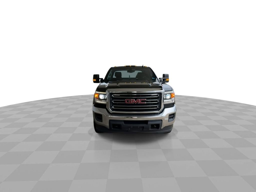 Used 2017 GMC Sierra 3500 4x4 Crew Cab w/ Sierra Convenience Package image 3