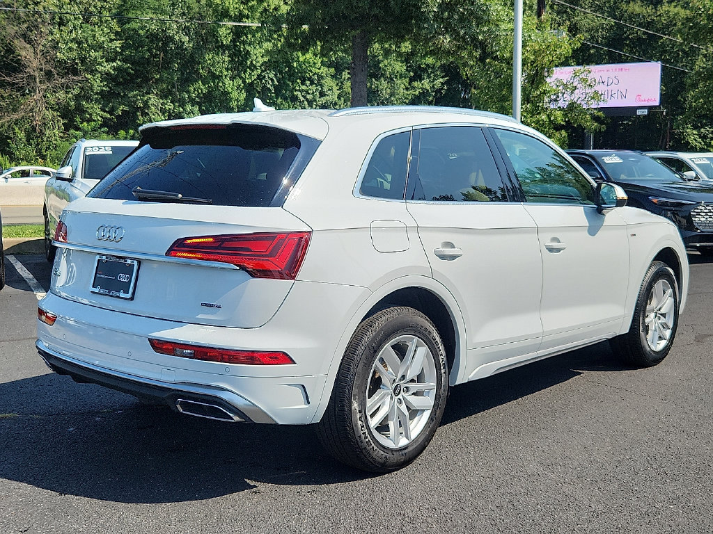 Certified 2023 Audi Q5 2.0T Premium w/ Convenience Package AWD/4WD image 12