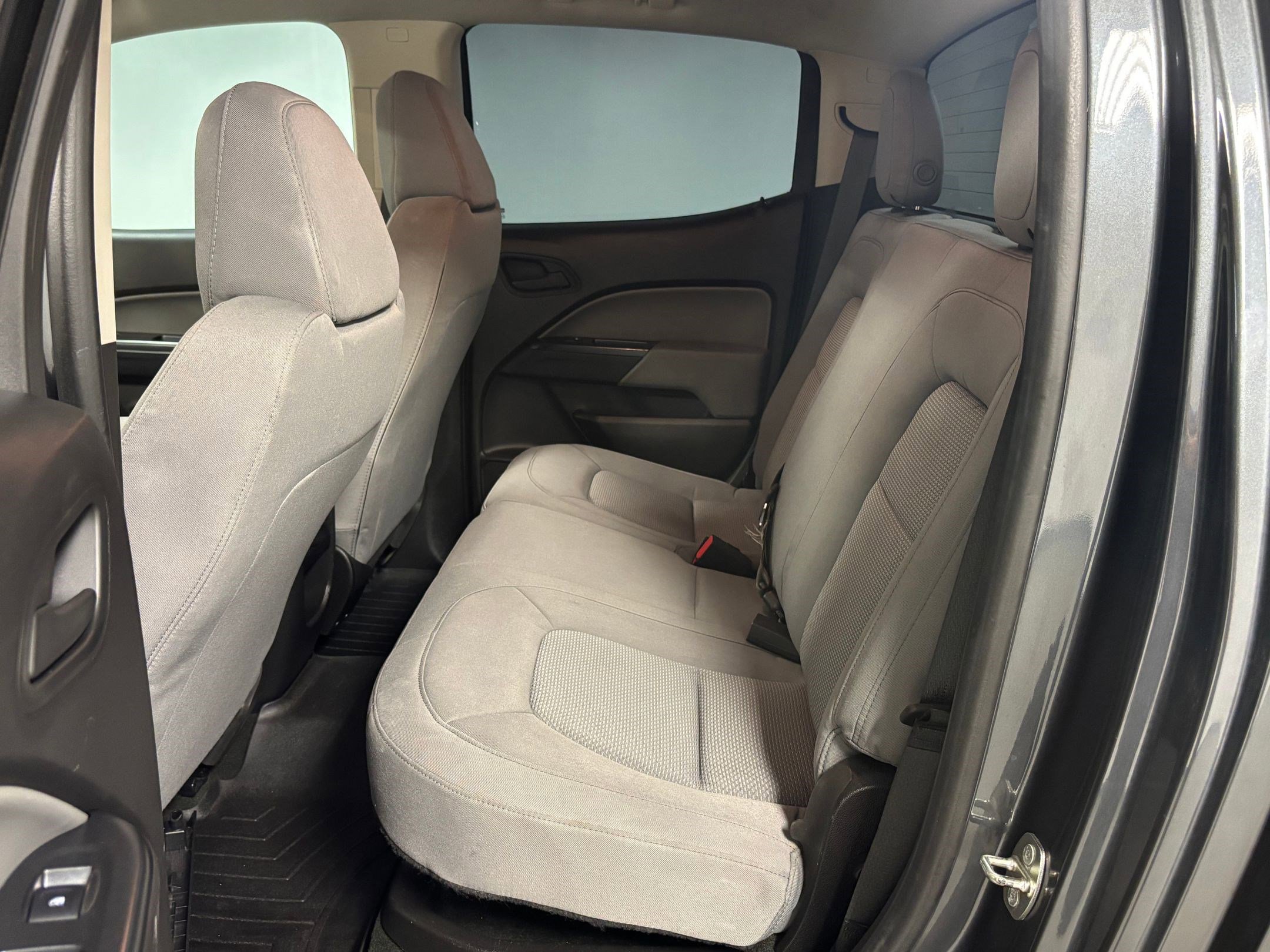 Used 2016 GMC Canyon 2WD Crew Cab w/ Convenience Package image 13