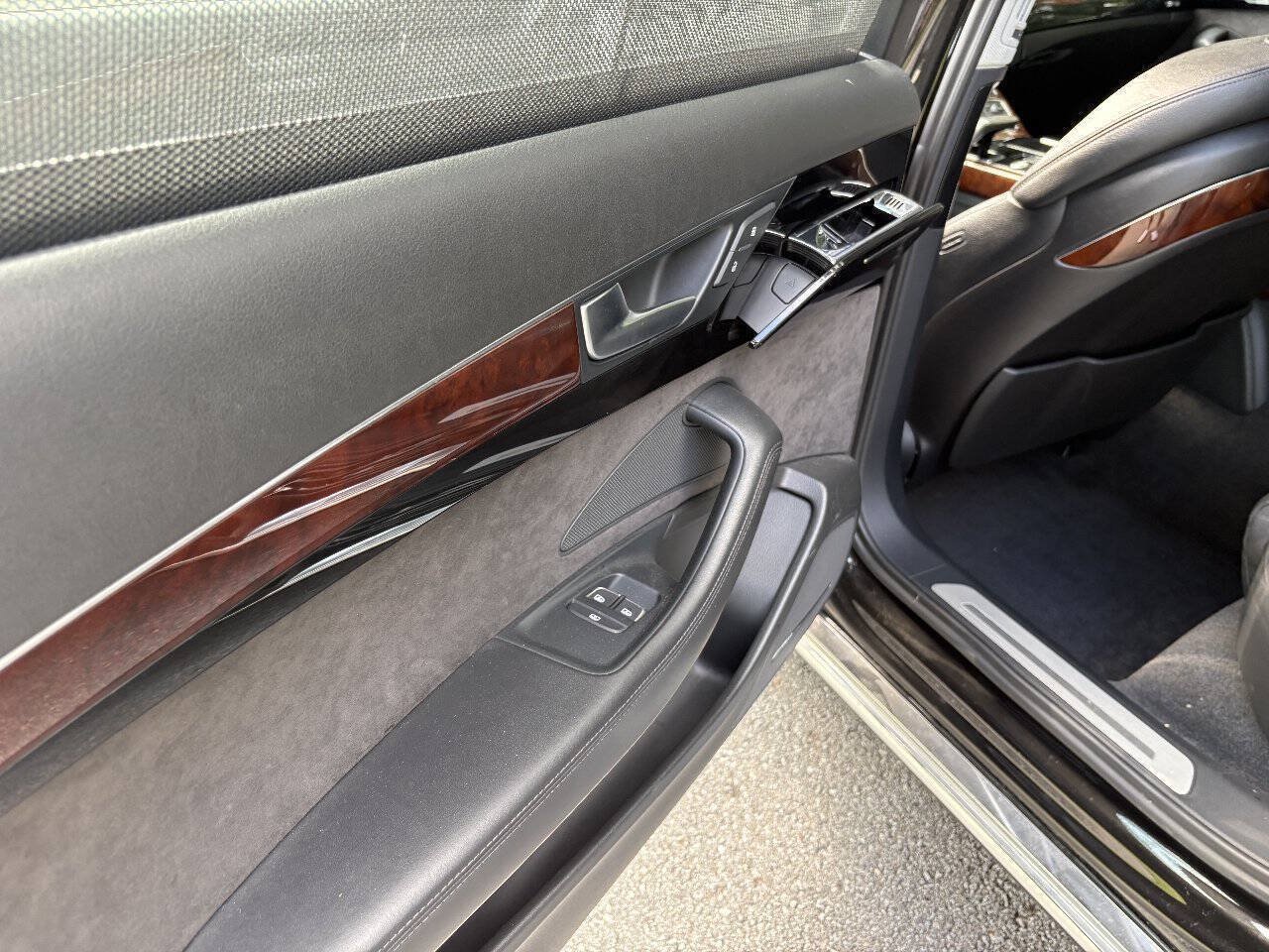Used 2012 Audi A8 L 4.2 AWD/4WD image 19