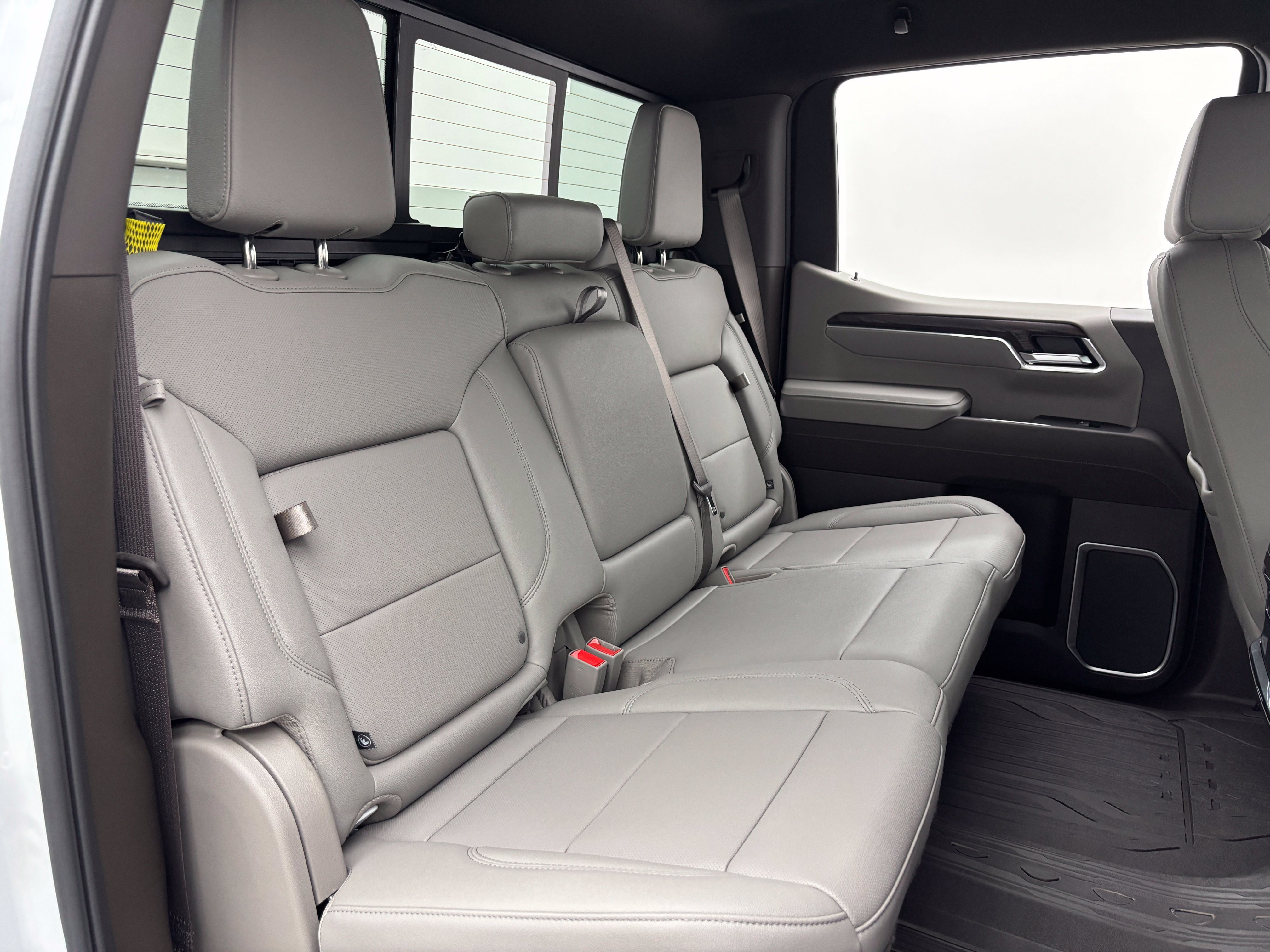 New 2026 GMC Sierra 1500 SLT w/ SLT Premium Package AWD/4WD image 36